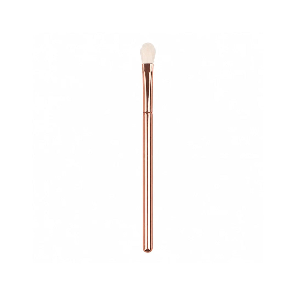 Revolution Ultra Metals Ultra Pointed Crease Eyeshadow Brush
