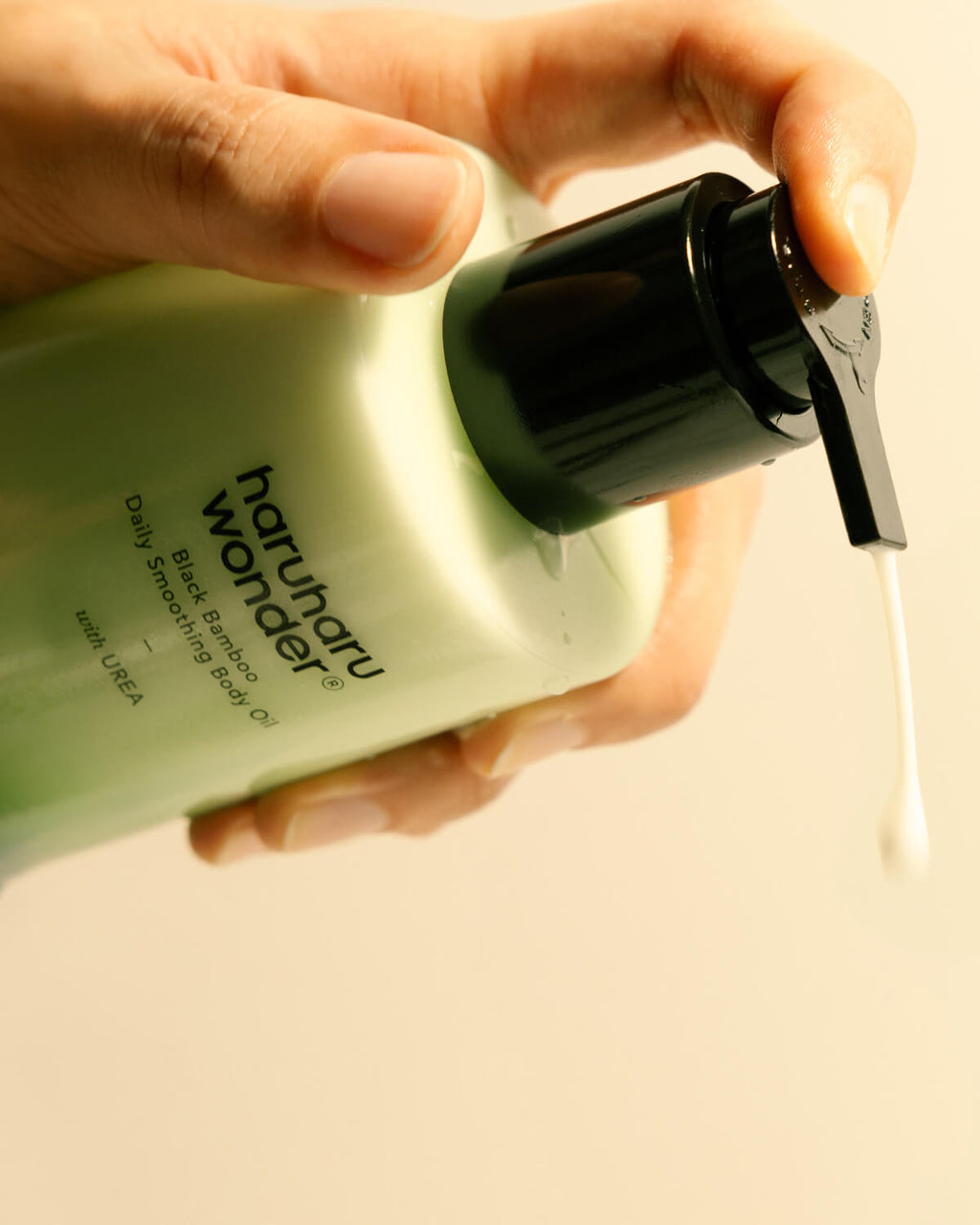 haruharu wonder Black Bamboo Daily Smoothing Body Oil