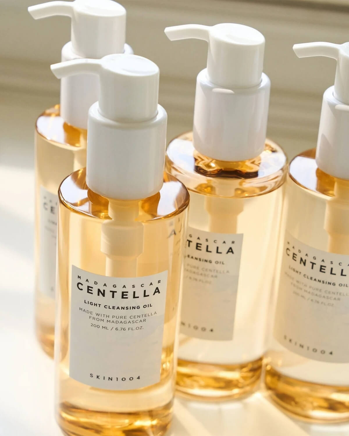 Skin1004 Madagascar Centella Light Cleansing Oil