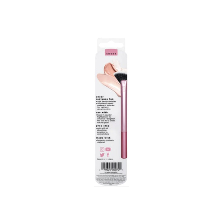 Real Techniques Sheer Radiance Fan Brush
