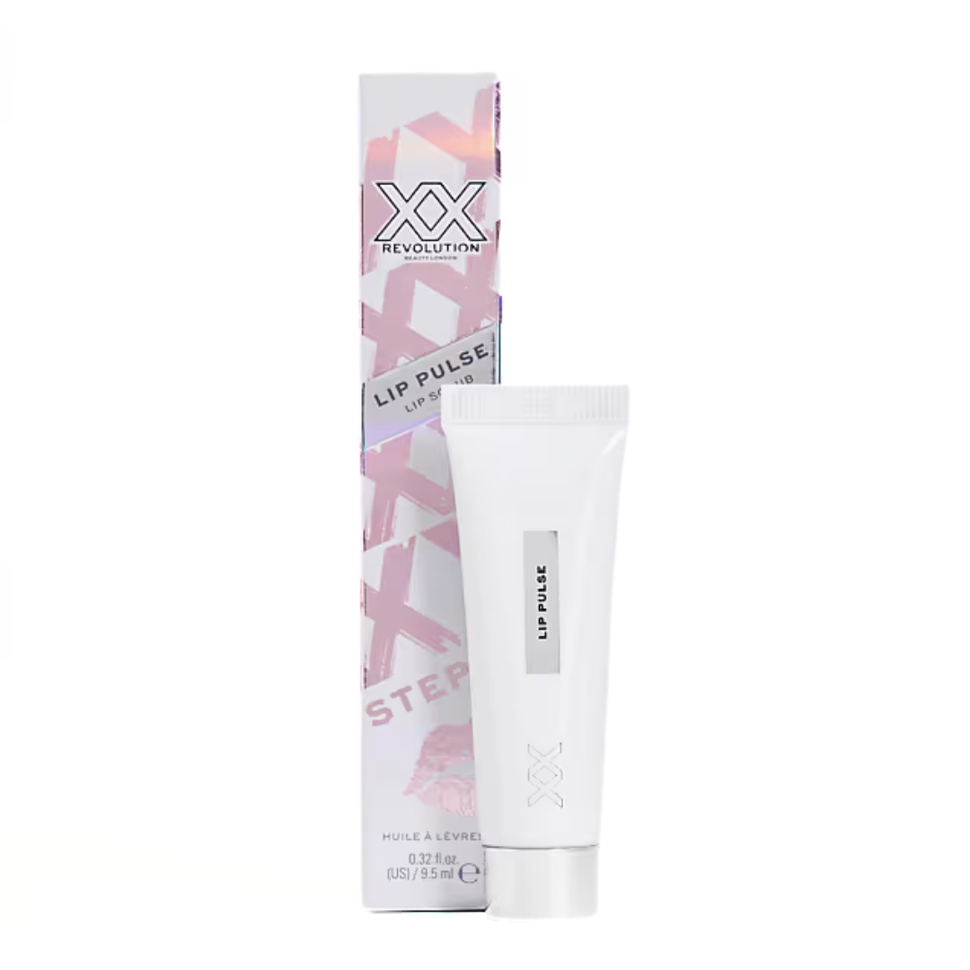 Revolution XX Lip Pulse Lip Scrub Step 1