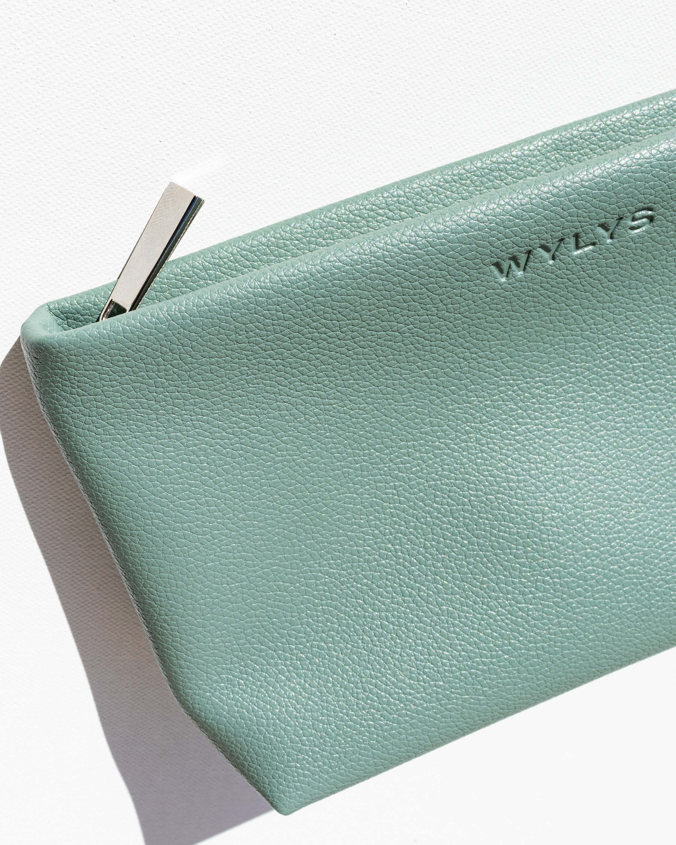 Wylys Nightinol Cream & Sage Verte Makeup Bag ($250 Value)